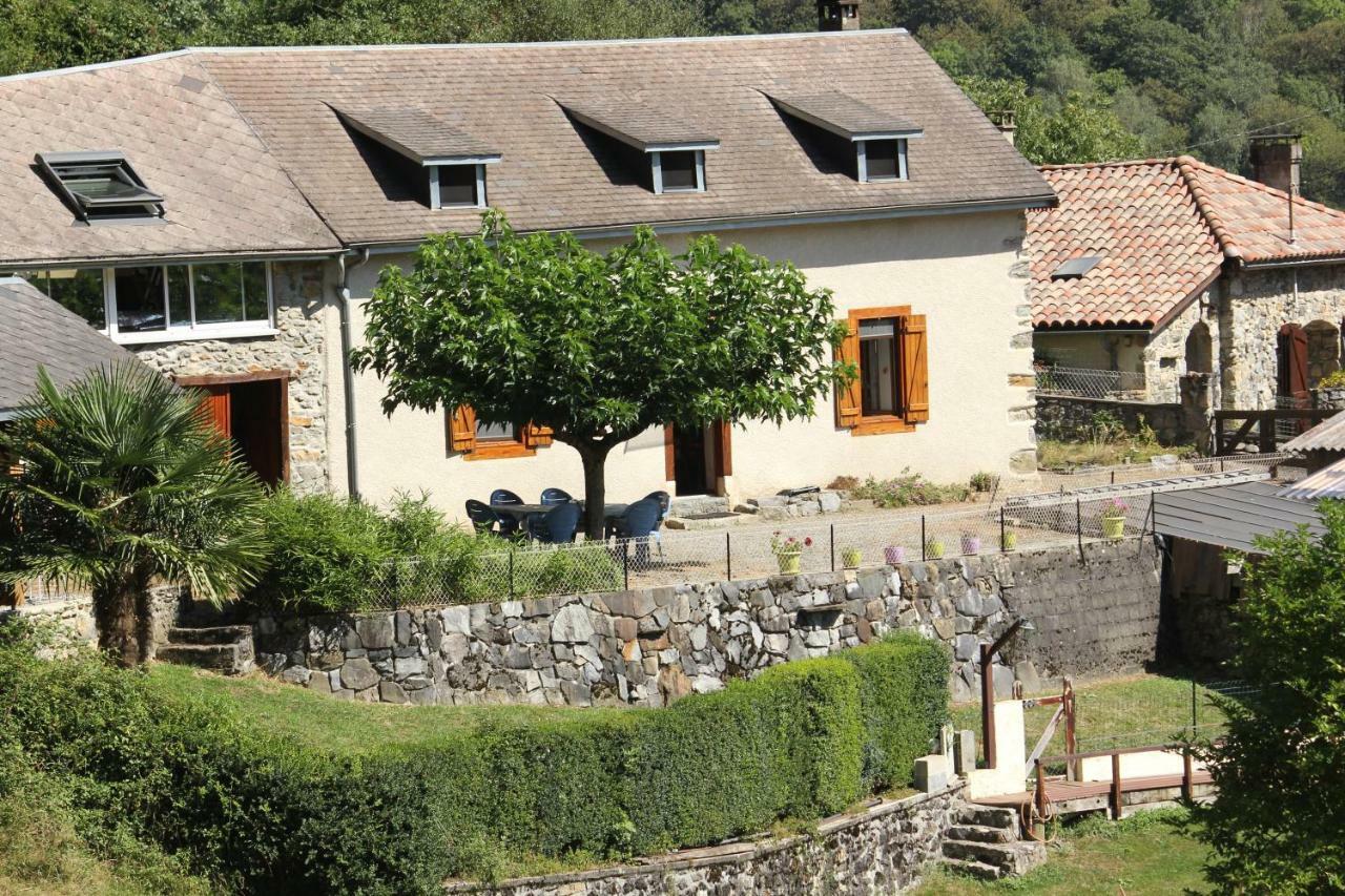 Maison Du Coue Pyrenees Mourtis Gite Pour 2 A 12 Pers Sengouagnet Kültér fotó